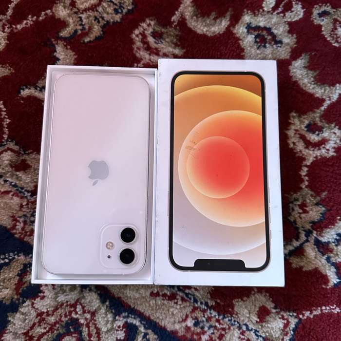 iPhone 12 64GB