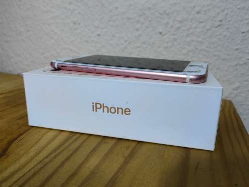 Pre-owned iPhone 7 32GB