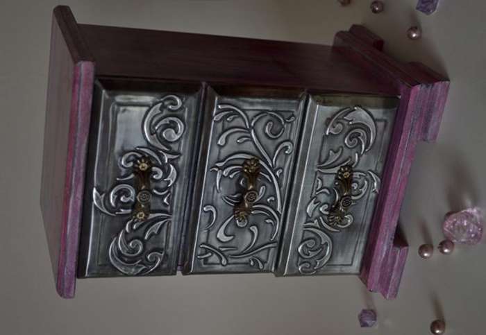 Stunning Pink Pewter Art Jewellery Drawer Box