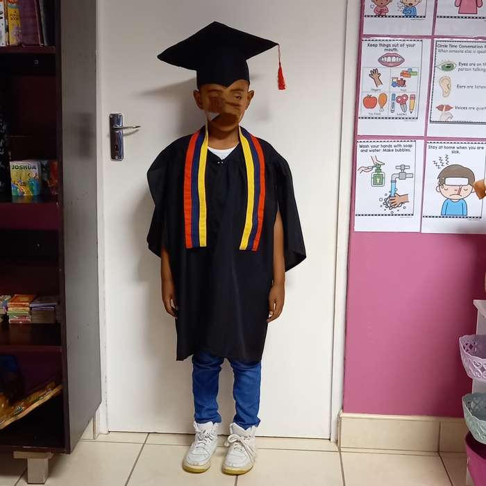 Preschool  Graduation Gown With Hat and Sash And Scroll - Uniform K