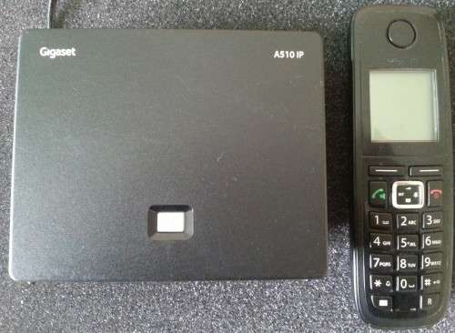 SIEMENS GIGASET A510 IP PHONE AND BASE STATION