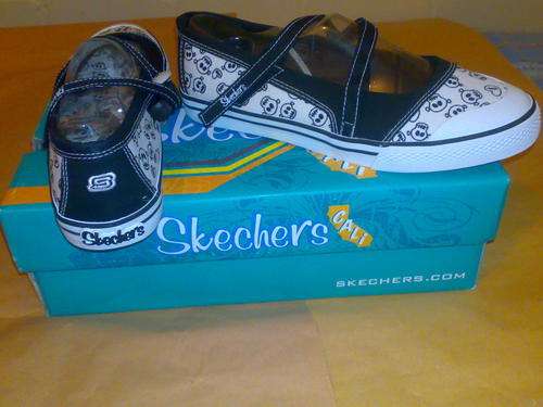 SIZE 8 SKETCHES GENUINE BRANDS 100% MONEY BACK GUARANTEE