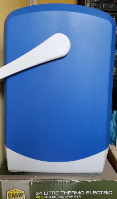 Camp Master 24l Thermo Electric Cooler/Warmer