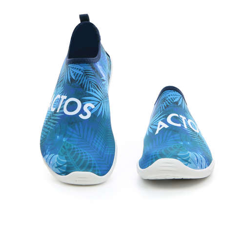 Size 9 Combo Deal! Actos Active |  | Flexible | water shoes , beach shoe with flip flops