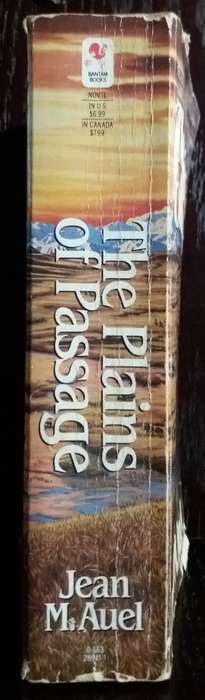 Books: The Plains of Passage - byJean M.Auel