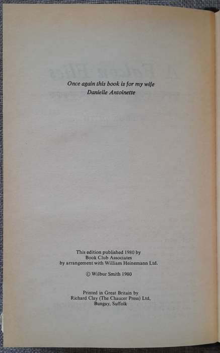 A falcon flies - Wilbur Smith Hardcover 1980 first edition in very good condition