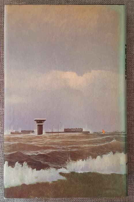 Floodgate - Alistair Maclean (Hardcover 1983 First Edition)