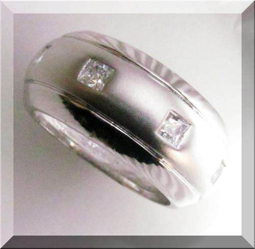MENS DESIGNER RING - WHITE GOLD PLATED WITH CUBIC ZIRCONIA DIAMONDS - SIZE 9/10