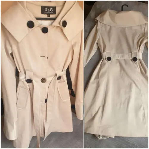 Women`s Coat Size Medium
