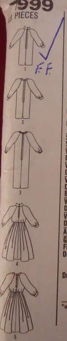 SIMPLICITY 7999 SLIM OR FLARED DRESS SIZE PP 12 - 18 COMPLETE-UNCUT-F/FOLDED