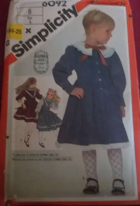 SIMPLICITY 6092 GIRL`S DRESS SIZE 6 YEARS - COMPLETE-UNCUT-FACTORY FOLDED