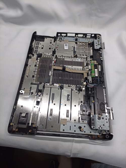 Dell Inspiron 1525/1526 Black Bottom Base Case Cn-0WP015-72852