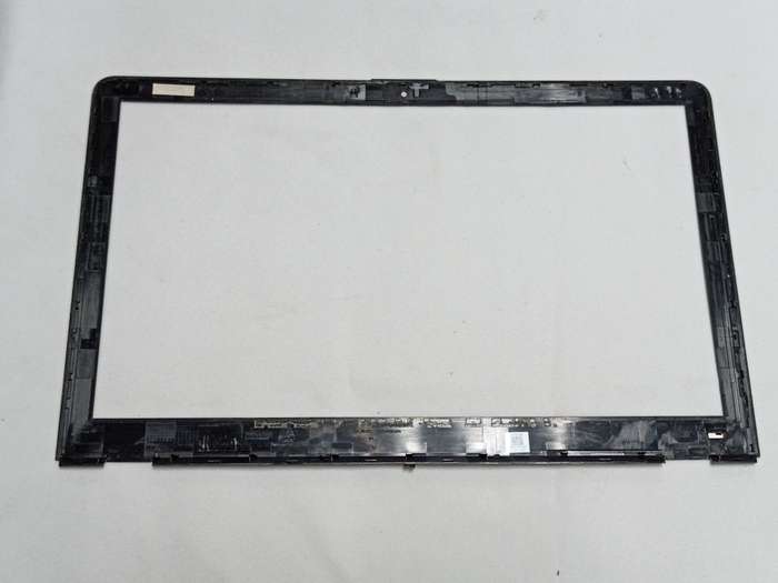 HP 250 G6 LCD Front Bezel AP204000300