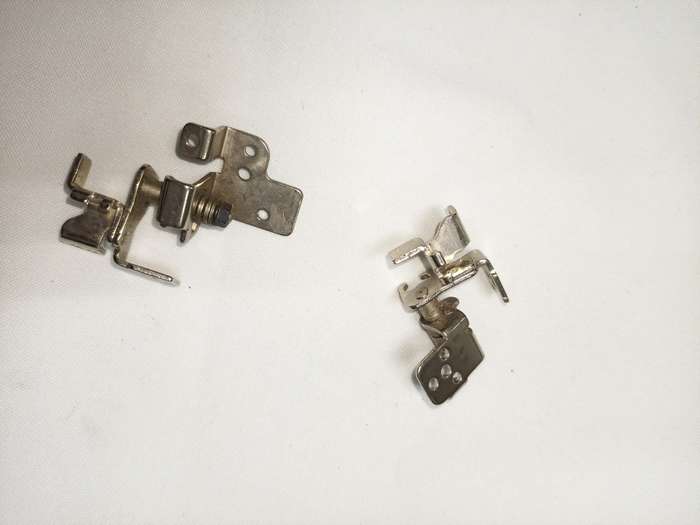 Dell Studio 1735 P/N G905D G908D 0G905D 0G908D Laptop LCD Screen Hinges Set (L & R)