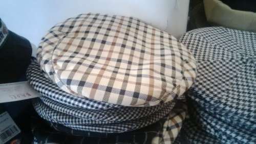 (NAVADA) Vintage flat cap newsboy gatsby golf hat for men in white and grey