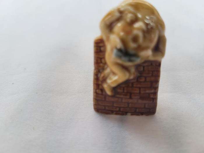 TEN COLLECTABLE WADE WHIMSIES FROM NURSERY RHYMES AND ANIMALS-ALL FOR ONE BID