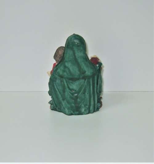 VIRGIN MARY AND YOUNG JESUS STONE RESIN CANDLE HOLDER 11 cm HEIGHT