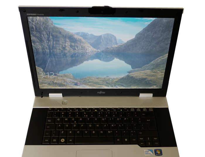 Fujitsu Esprimo Mobile V6535 (Model:MS2239) Laptop