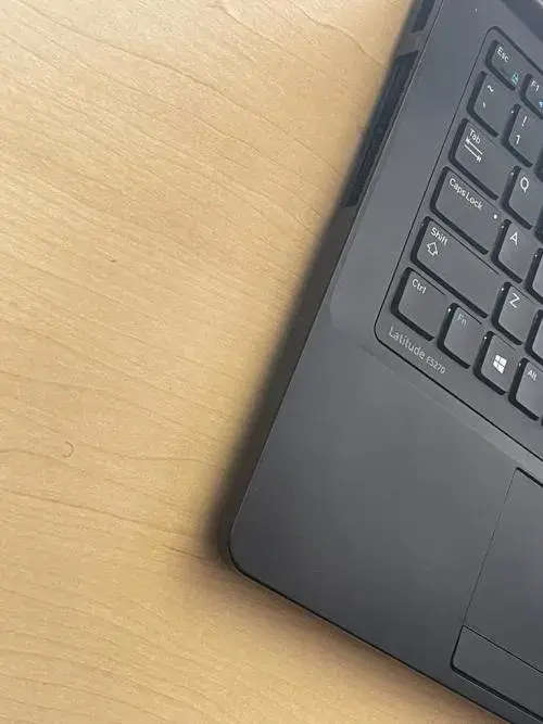 DELL LATITUDE  E5270 CORE i5-6200U 6th GEN, STUNNING ULTRABOOK!!!    6TH GEN INTEL CORE i5-6200U
