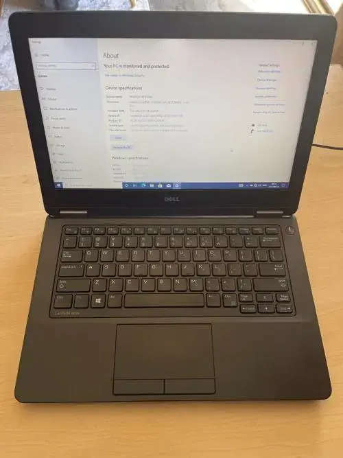DELL LATITUDE  E5270 CORE i5-6200U 6th GEN, STUNNING ULTRABOOK!!!    6TH GEN INTEL CORE i5-6200U