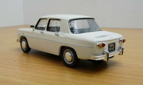 Renault R8 1962/64 1/43 IXO NEW+boxed  #4126 instant wheels