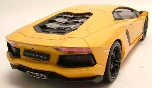 Lamborghini Aventador LP700-4 2011 yellow  1/24 Welly NEW+boxed  #2099 instant wheels