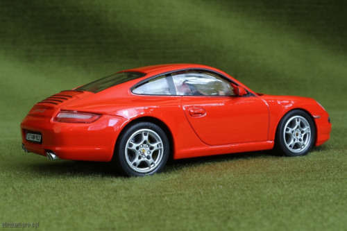 Porsche 911 Carrera S (997) 2008 red 1/43 Hongwell NEW+boxed   #4372 instant wheels