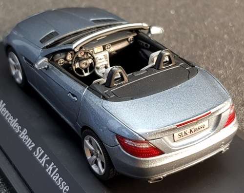 Mercedes-Benz SLK (R172) 2015 blue-met 1/43 Schuco NEW+boxed  #4538 instant wheels