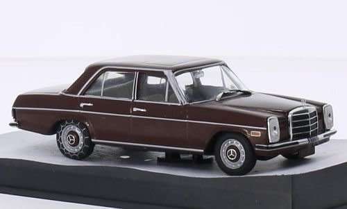 Mercedes 200 D/8 (W114) 1968 brown 1/43 IXO JBond007 NEW+boxed  #5169 instant wheels