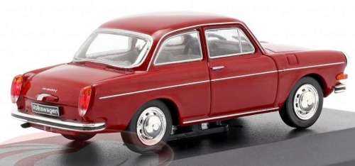 Volkswagen 1600 L notch-back 1970 red 1/43 Whitebox NEW+boxed  #5173 instant wheels