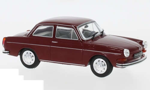 Volkswagen 1600 L notch-back 1970 red 1/43 Whitebox NEW+boxed  #5173 instant wheels