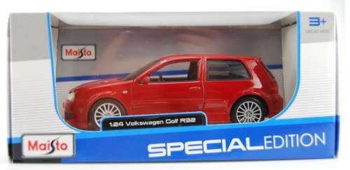 Volkswagen Golf IV R32 2006 red 1/24 Maisto NEW+boxed  #2200 instant wheels