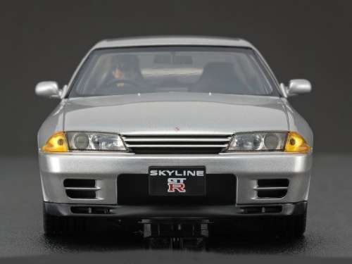 Nissan Skyline GT-R (R32) 1970 jet silver 1/43 IXO NEWinBlister  #5236 instant wheels