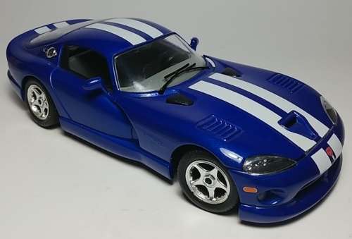 Dodge Viper GTS 1996 1/24 Bburago/Italia NEW+boxed FREE Delivery extremely rare #2212 instant wheels