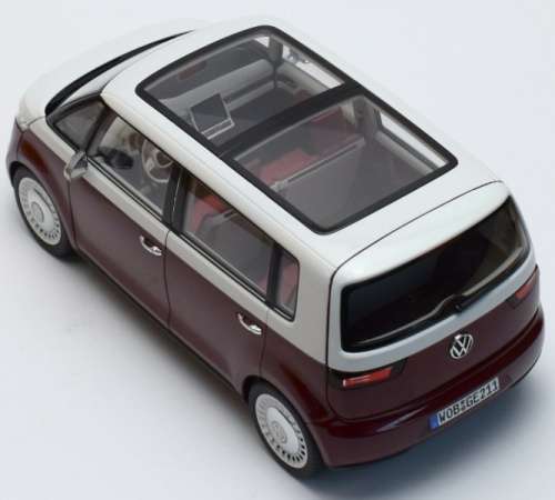 Volkswagen Bulli 2011 red+white Norev 1:18 NEW+boxed  #8014 instant wheels