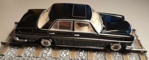 Mercedes-Benz 250SE (W108) 007/JBond Octopussy 1/43 IXO NEW+boxed  #4060 instant wheels