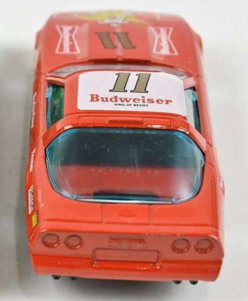 Chevrolet Corvette Budweiser #11 1997 red 1/43 Bburago NEW+reblistered #5733 instant wheels