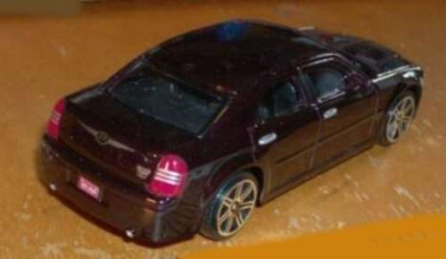 Chrysler 300-C Hemi 2005 black 1/43 Maisto NEW+boxed  #5520 instant wheels