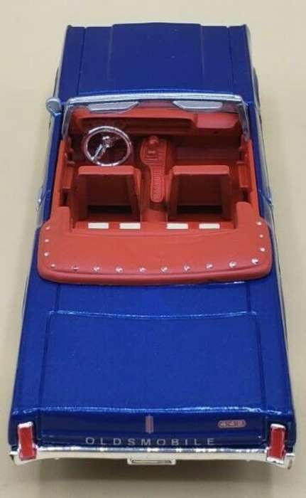 Oldsmobile Cutlass 442 Convertible 1966 blue 1/43 NewRay NEW+boxed #5541 instant wheels