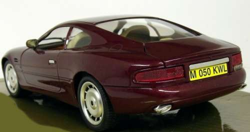 Aston Martin DB7 2004 maroon 1/18 Guiloy NEW+DeLuxeShowcased  #8068 instant wheels