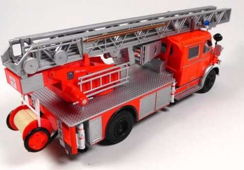 Mercedes L 1519 Swivel Ladder 1976 FireBrigade 1/43 IXO NEWinBlister #5558 instant wheels