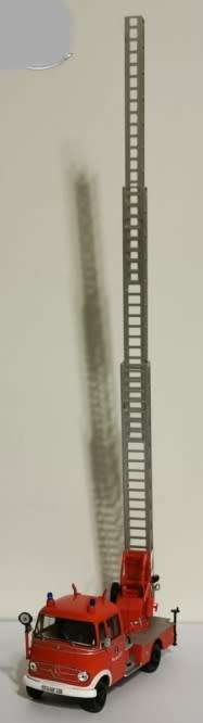 Mercedes-Benz L319 1961-63 Svivel Ladder DL18 1/43 NEWinBlister  #5557 instant wheels