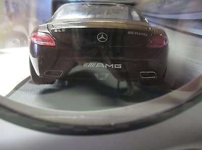Mercedes-Benz SLS-AMG (C197) 2009 brown 1:18 MotorMax NEW+boxed  #8017 instant wheels