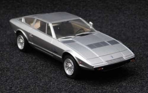 Maserati Khamsin 1974 silver 1:43 Schuco NEW+showcased  #5882 instant wheels