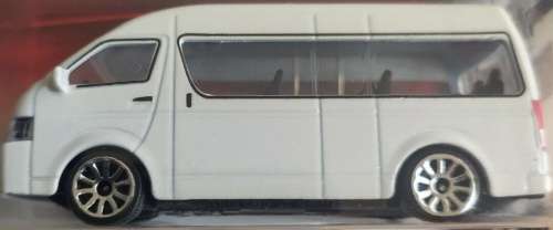 Toyota HiAce H200 Mk.V Minibus 2020 1:64 Majorette NEWinBlister  #6410 instant wheels