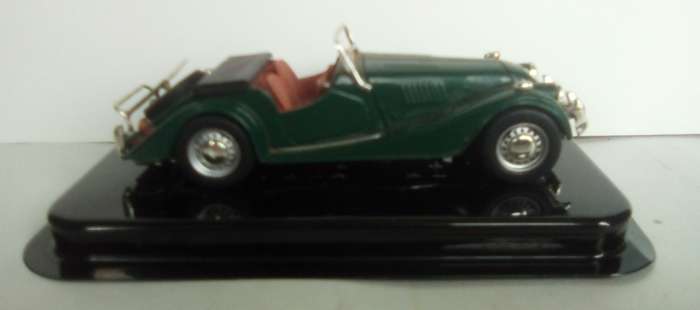 Morgan Roadster 4/4 Le Mans 1962 Br.RacingGreen 1/43 Etsy/IXO NEW+reblistered *4899 instant wheels