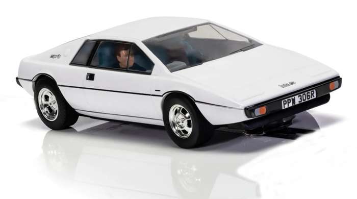 Lotus Esprit 1999  white (J.Bond 007 `The Spy who Loved me`) 1/43 IXO NEW+boxed *5037 instant wheels