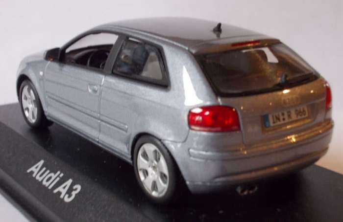 Audi A3 8P V6 3.2 quattro DSG 2-door Akoya silver 2012 1/43 Minich`s NEW+boxed *5993 instant wheels