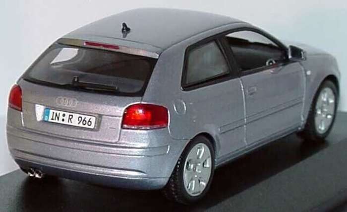 Audi A3 8P V6 3.2 quattro DSG 2-door Akoya silver 2012 1/43 Minich`s NEW+boxed *5993 instant wheels