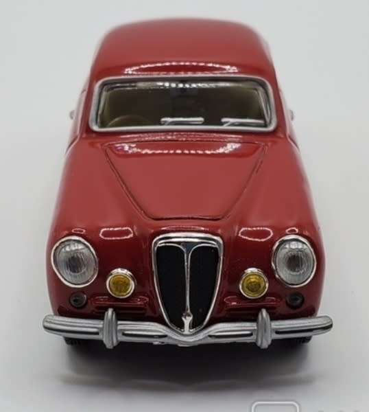 Lancia Aurelia GT B20 1951 red 1/43 Solido NEW+boxed *5997 instant wheels